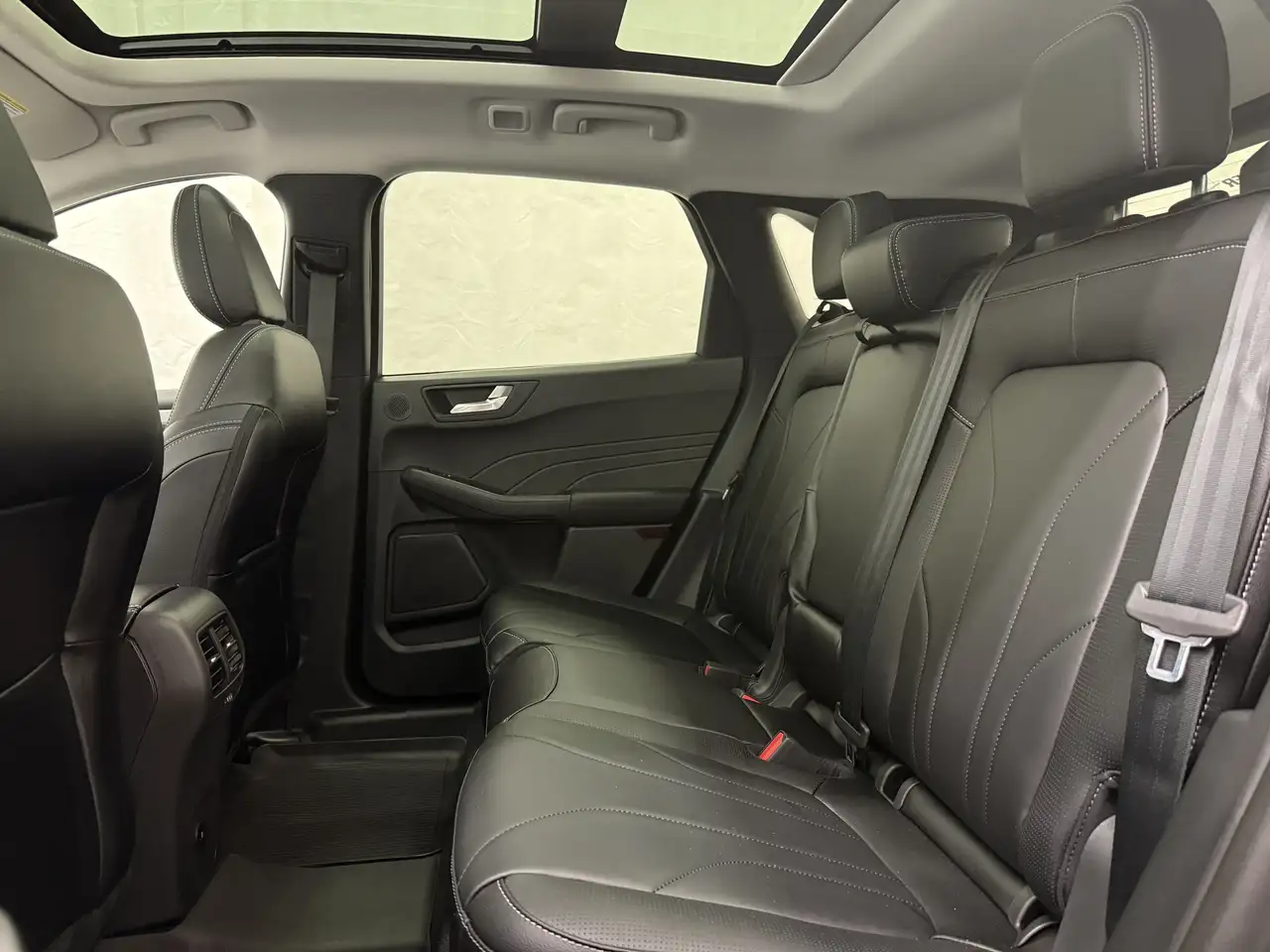 Ford Escape photo Ford Escape