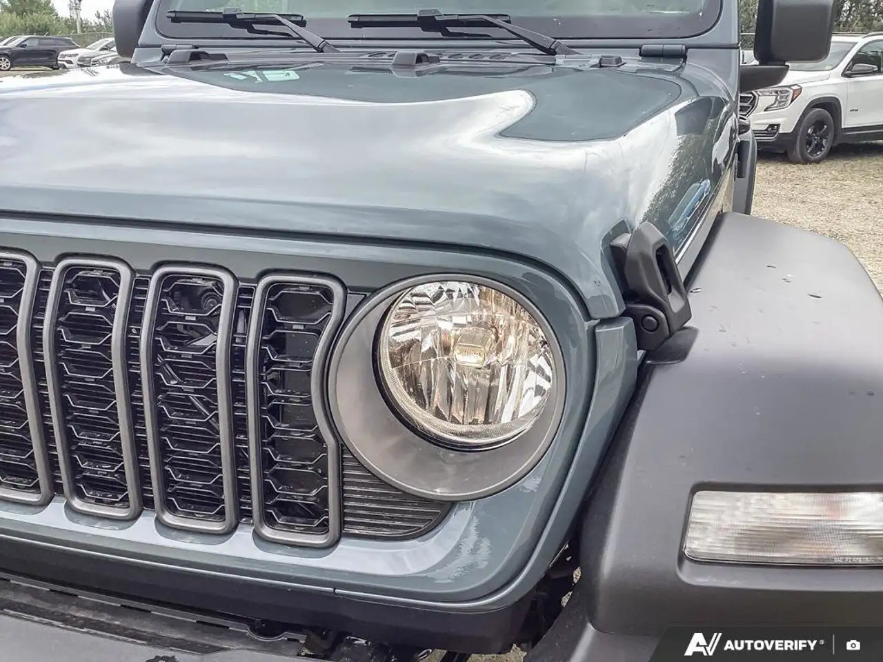 Jeep Wrangler снимка Jeep Wrangler