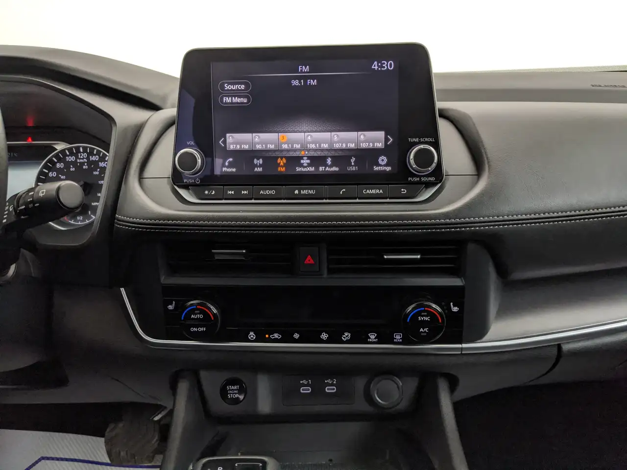 Nissan Rogue photo Nissan Rogue