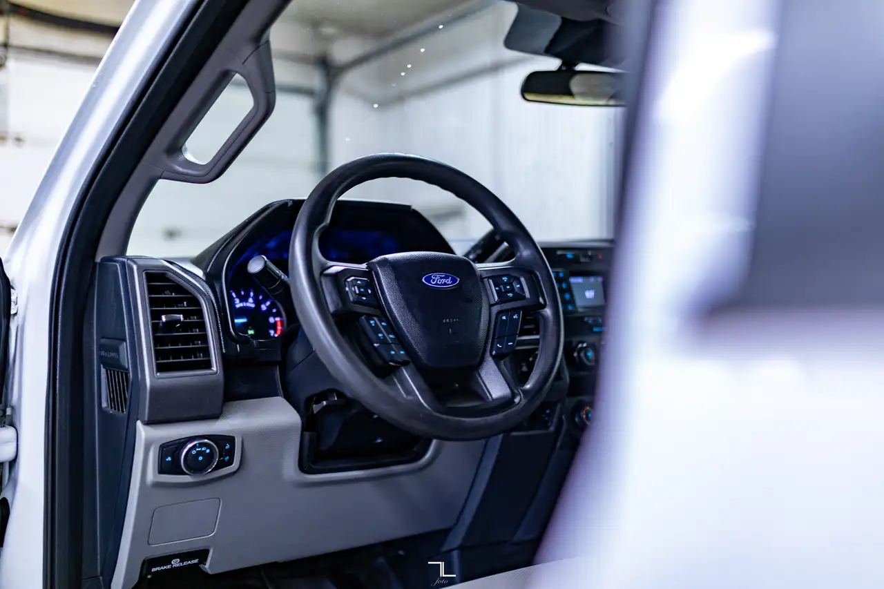 Ford F 350 fotografie Ford F 350