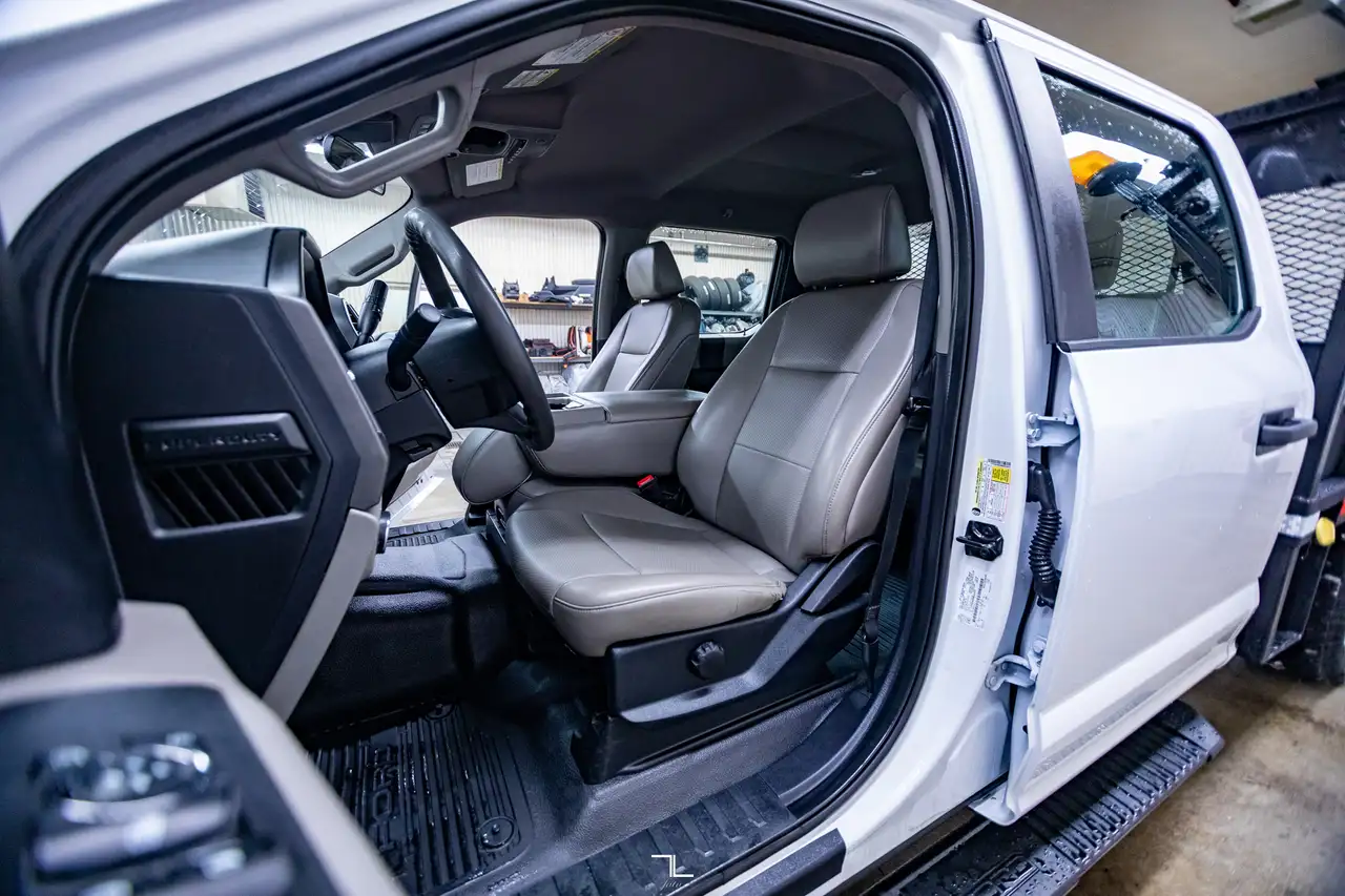 Ford F 350 fotografie Ford F 350