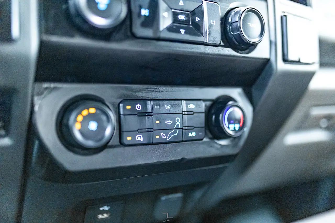 Ford F 350 fotografie Ford F 350