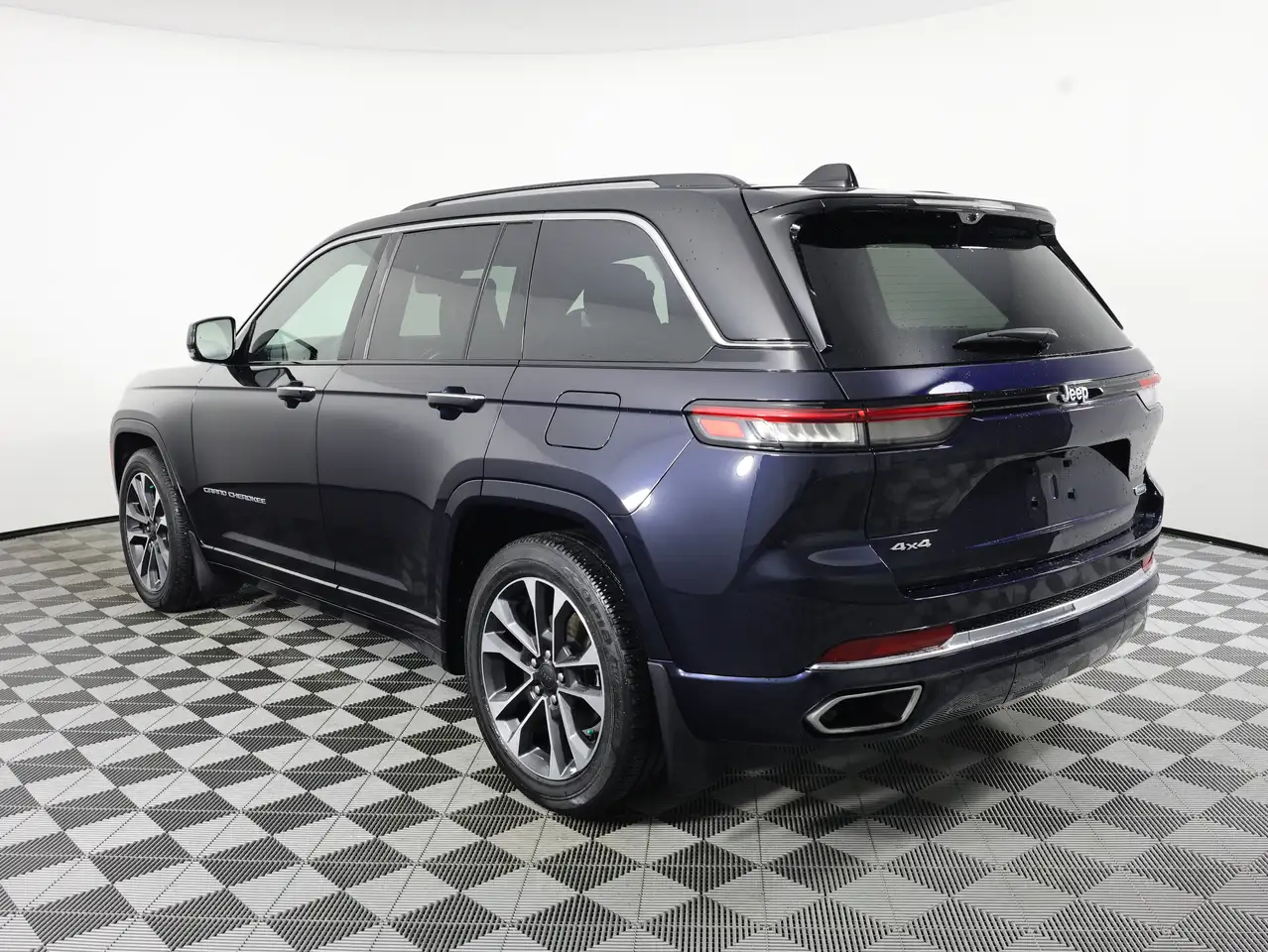 Jeep Grand Cherokee снимка Jeep Grand Cherokee