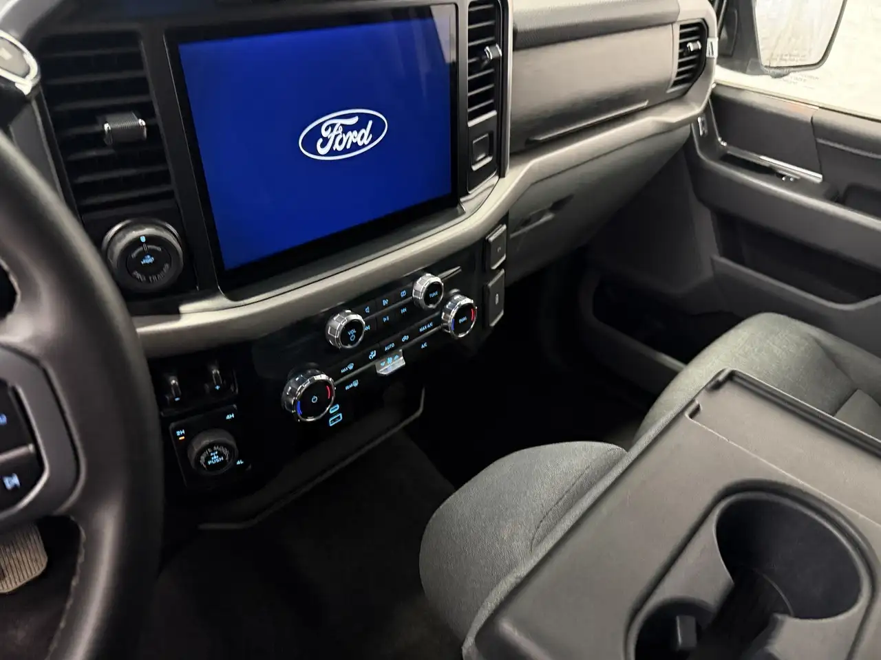 Ford F 150 снимка Ford F 150