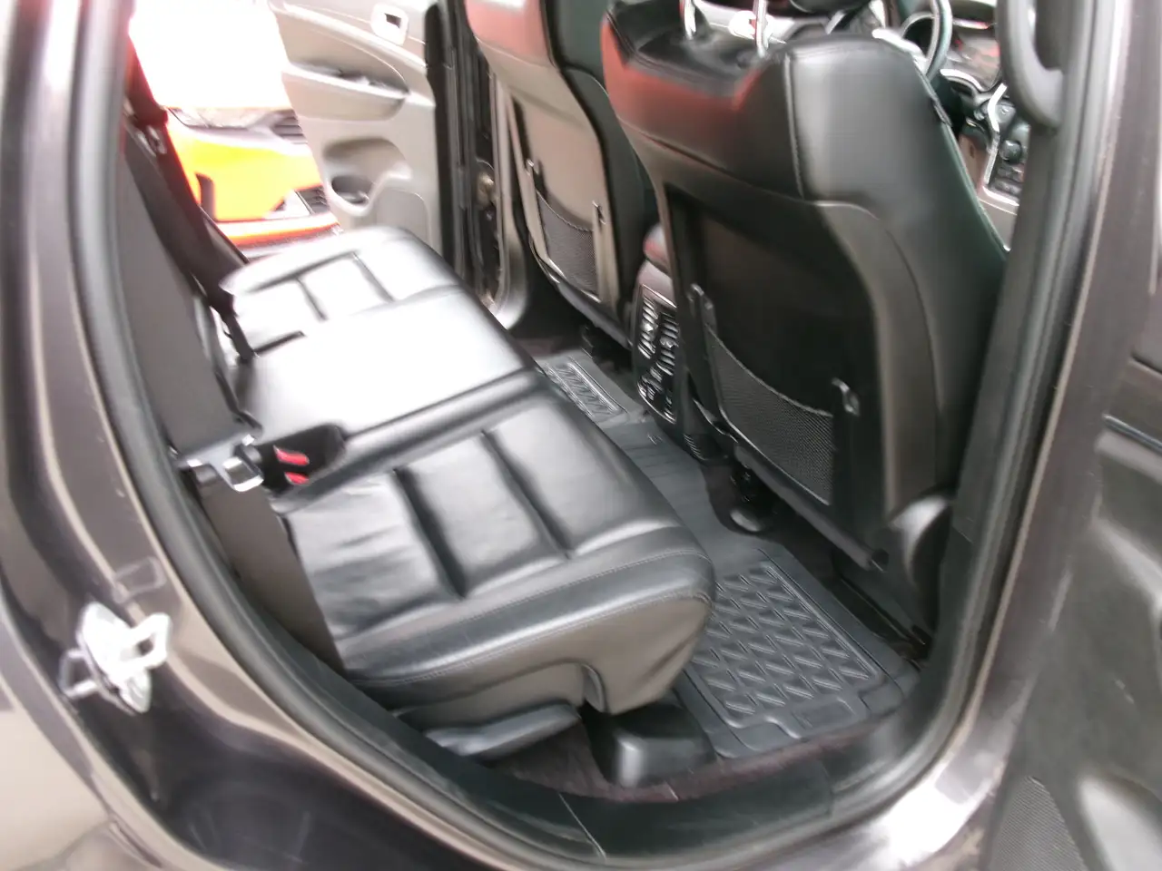 Jeep Grand Cherokee photo Jeep Grand Cherokee