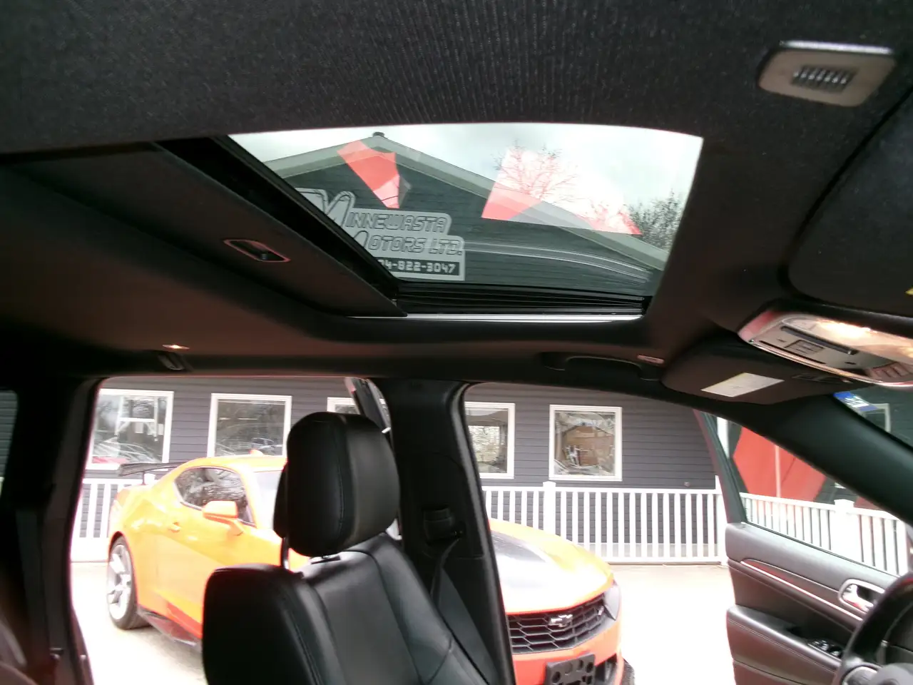 Jeep Grand Cherokee photo Jeep Grand Cherokee