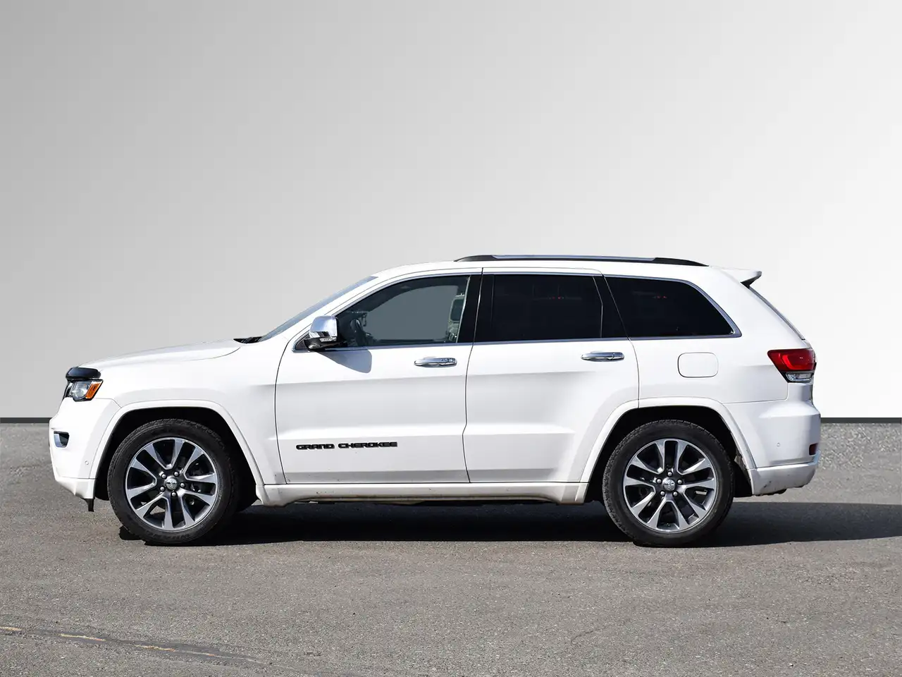 Jeep Grand Cherokee photo Jeep Grand Cherokee