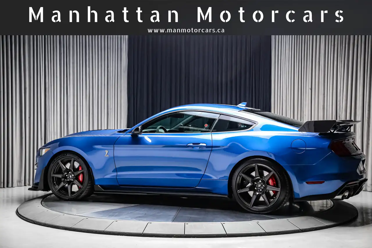 Ford Mustang снимка Ford Mustang
