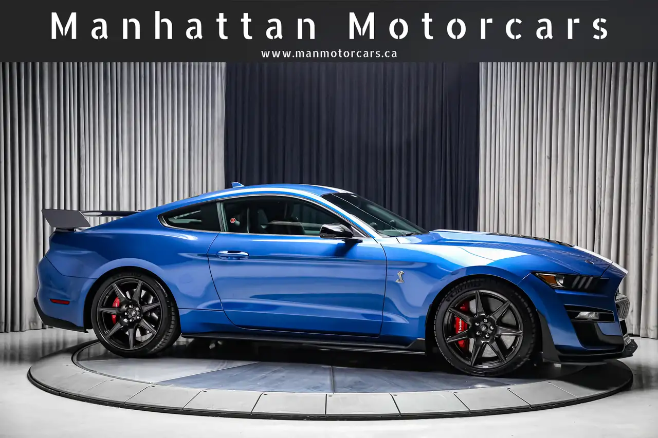 Ford Mustang снимка Ford Mustang