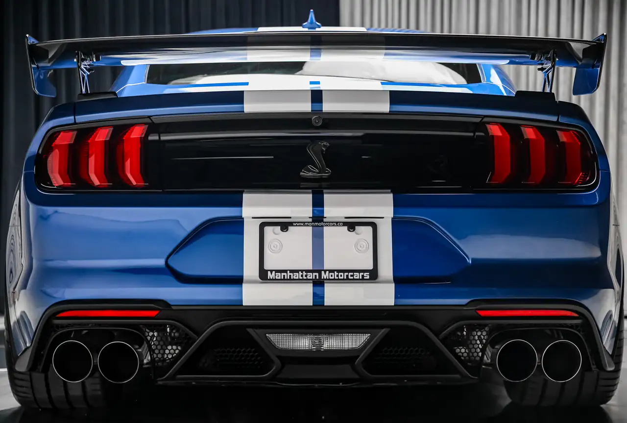 Ford Mustang снимка Ford Mustang