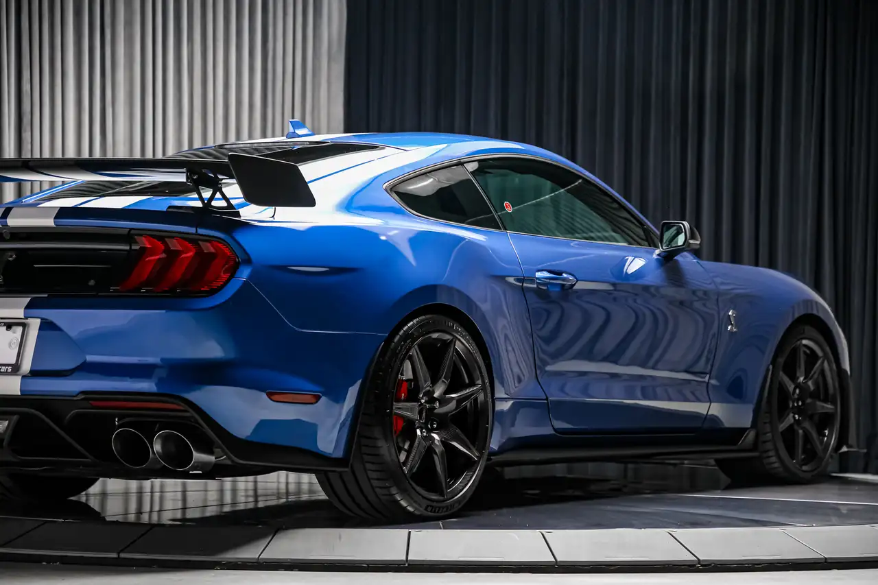 Ford Mustang снимка Ford Mustang