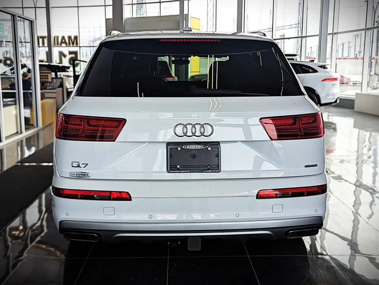 Audi Q7 снимка Audi Q7