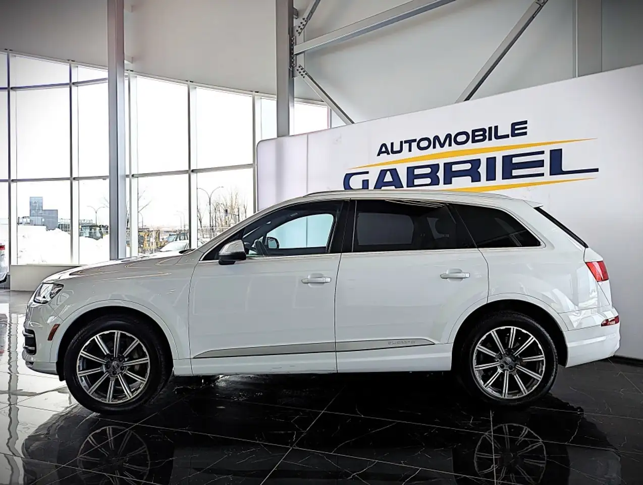 Audi Q7 снимка Audi Q7