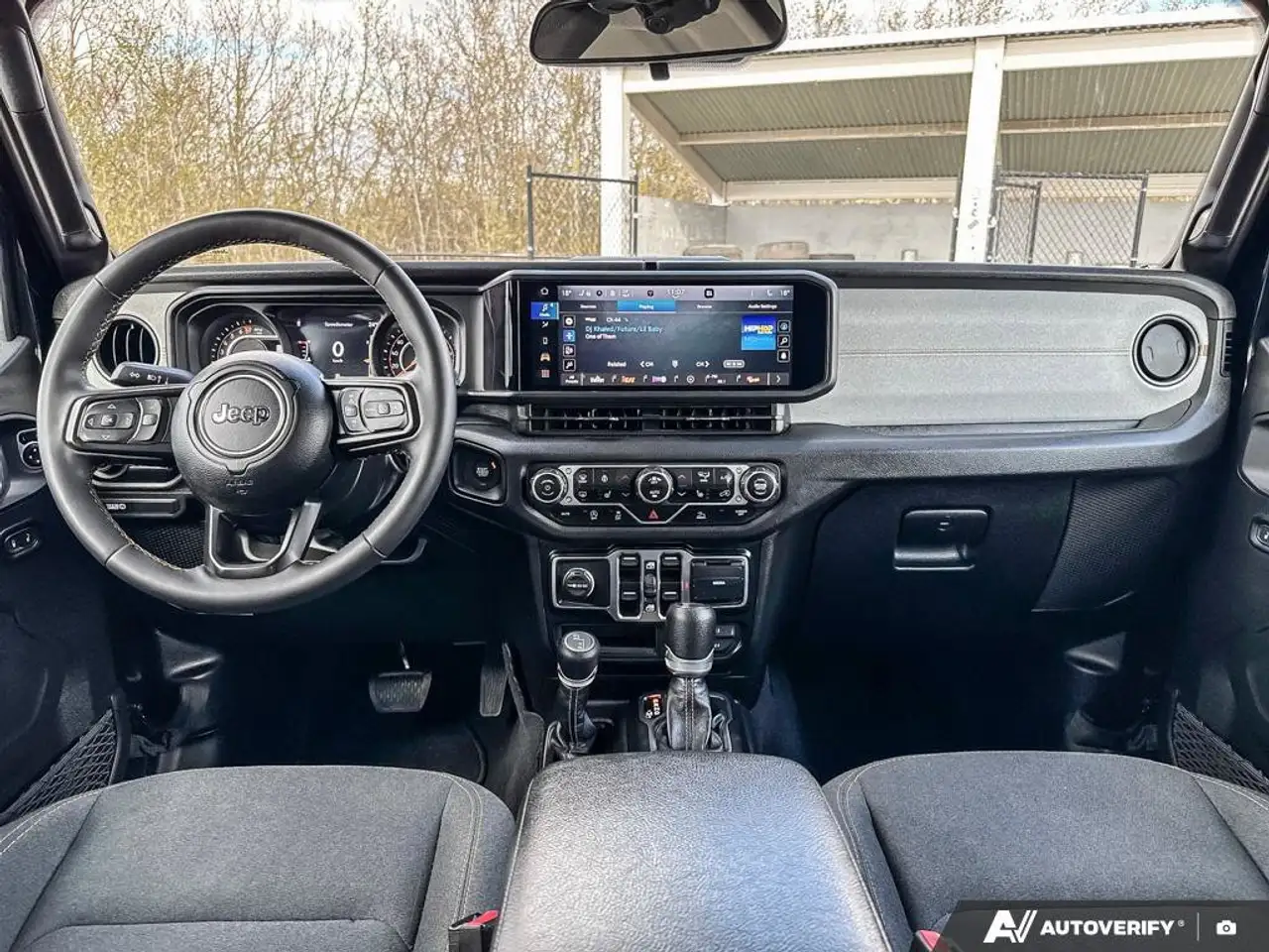 Jeep Gladiator снимка Jeep Gladiator
