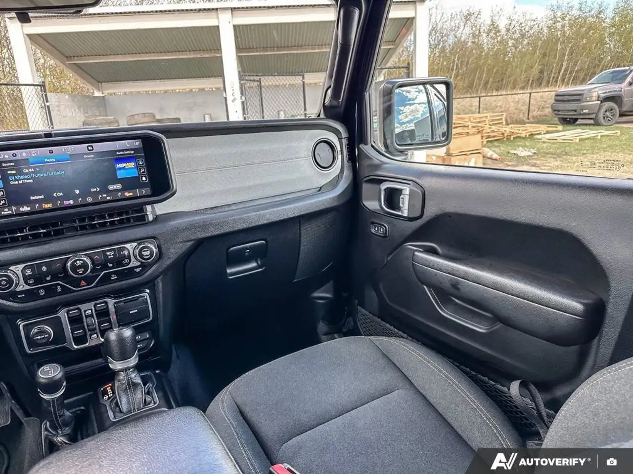 Jeep Gladiator снимка Jeep Gladiator