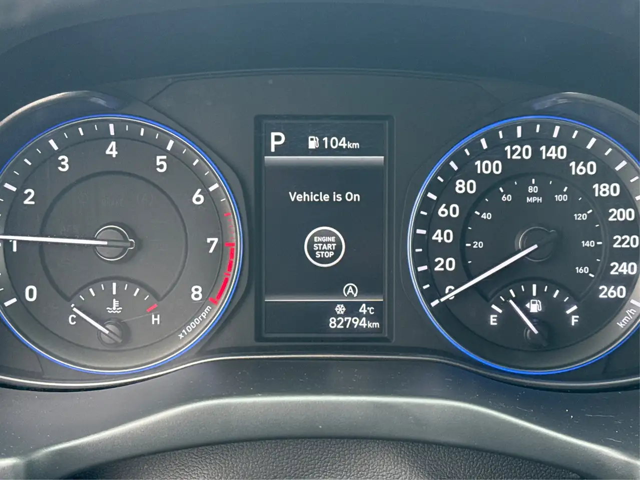 Hyundai KONA снимка Hyundai KONA