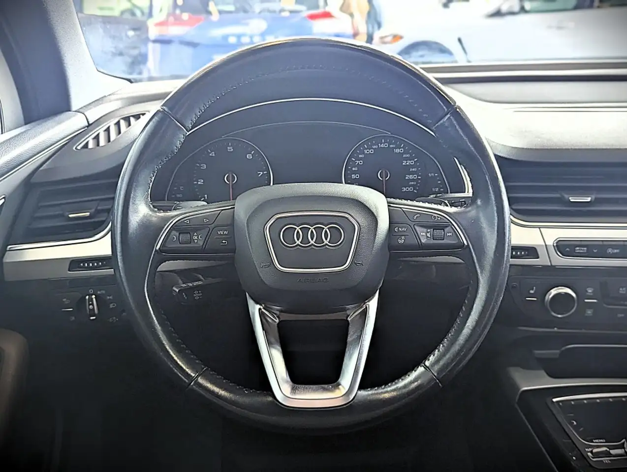 Audi Q7 снимка Audi Q7