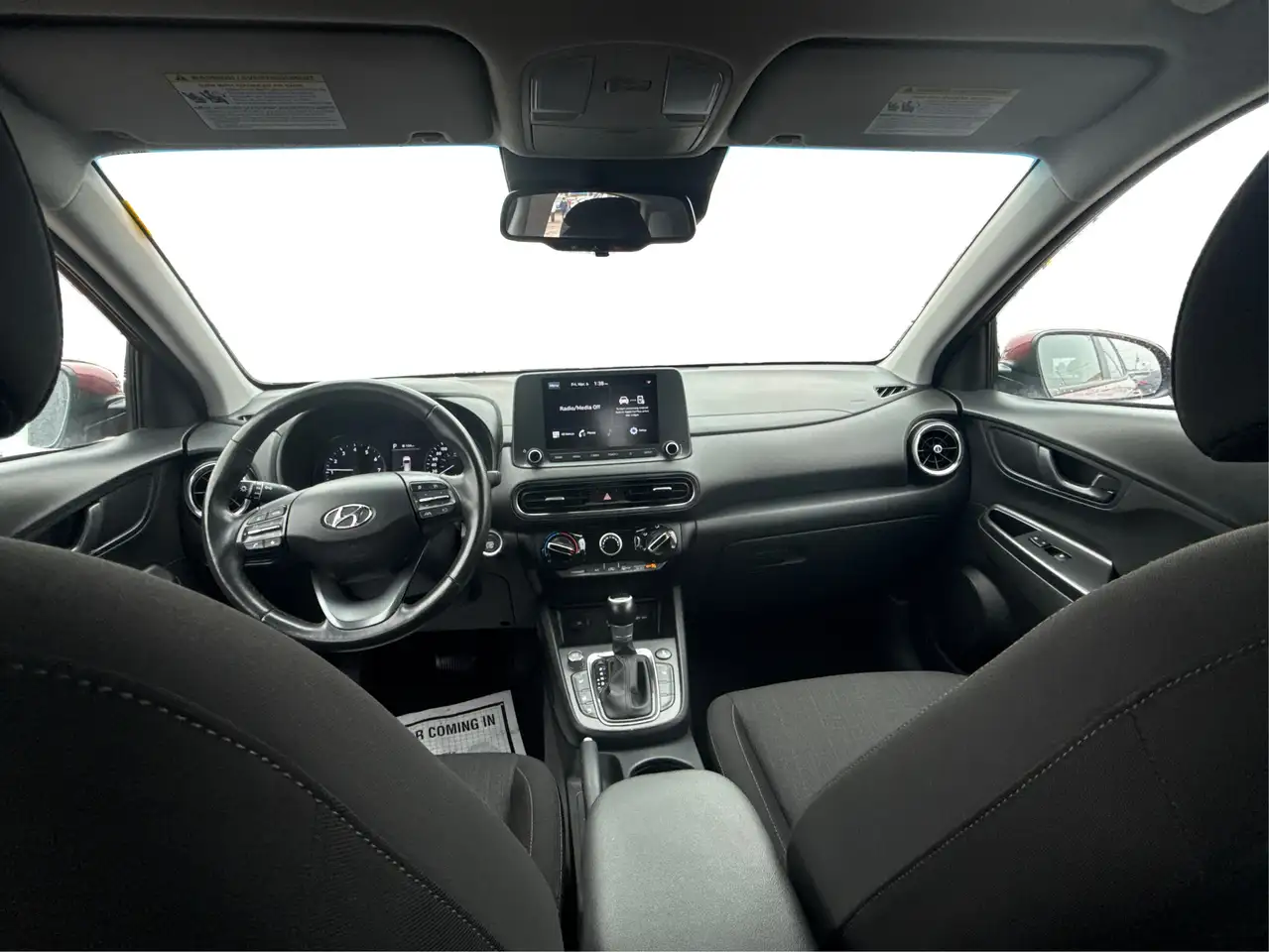 Hyundai KONA снимка Hyundai KONA
