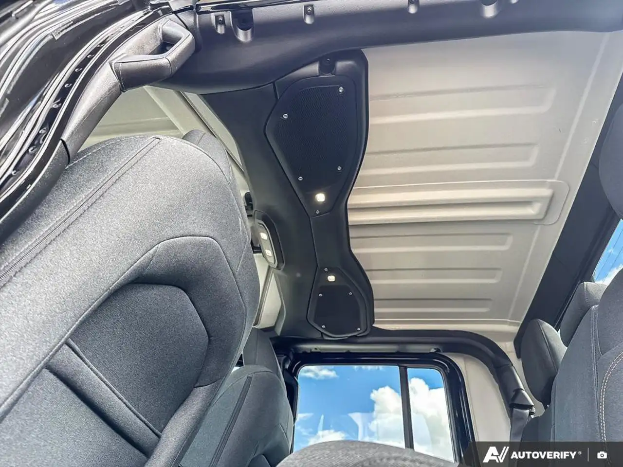 Jeep Gladiator снимка Jeep Gladiator