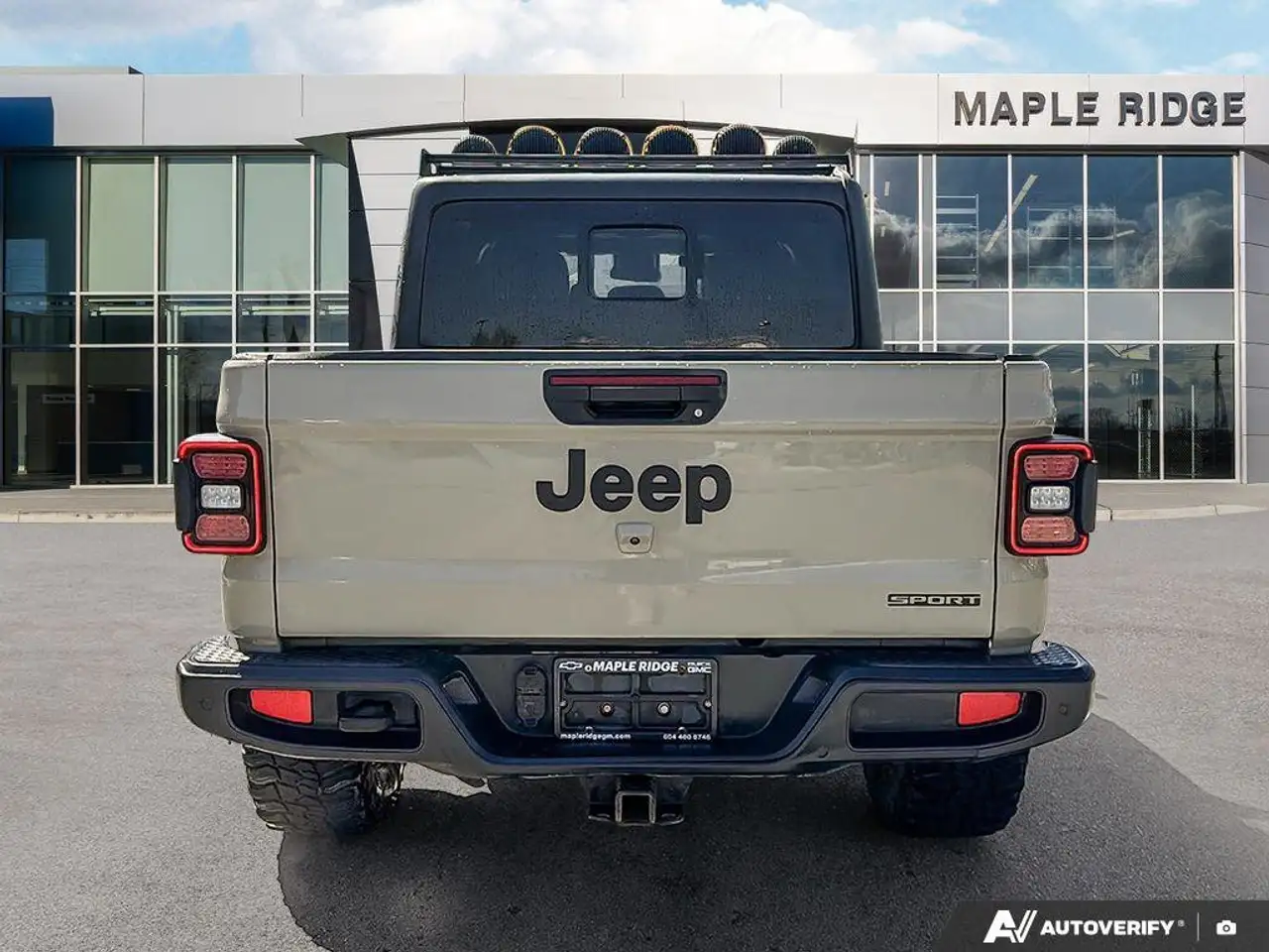 Jeep Gladiator photo Jeep Gladiator
