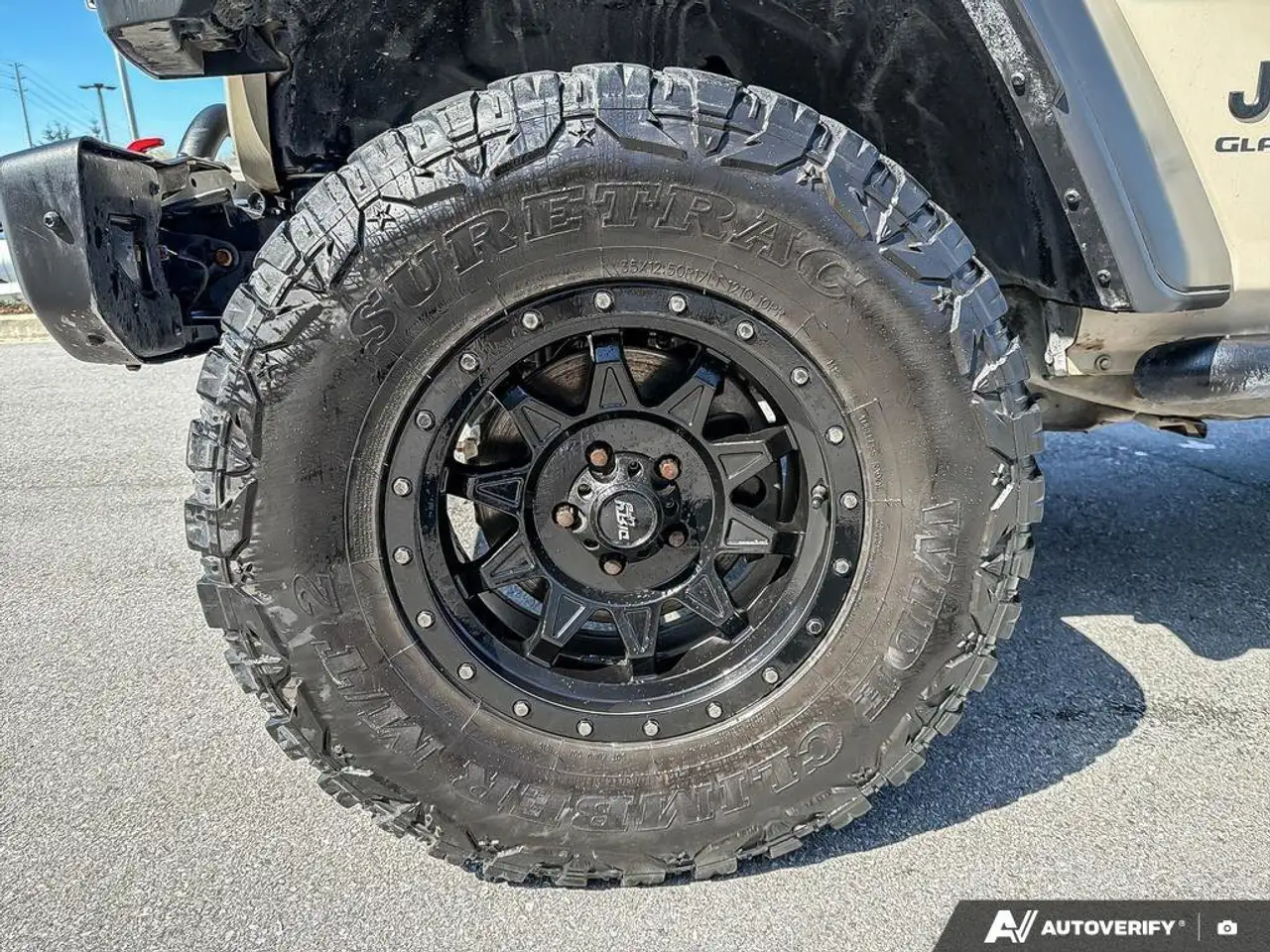 Jeep Gladiator photo Jeep Gladiator