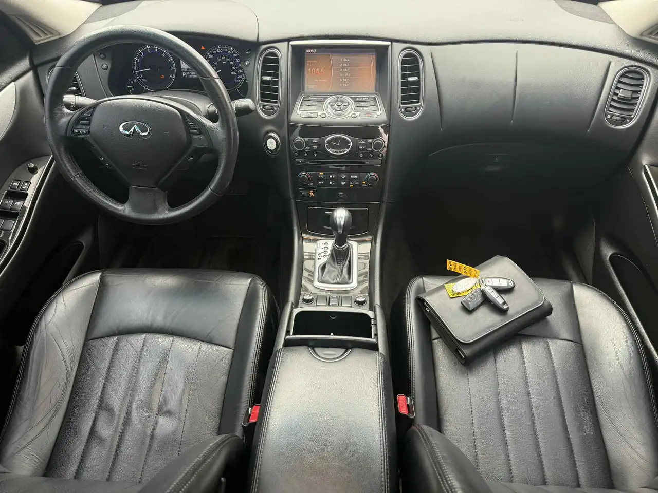 Infiniti QX50 снимка Infiniti QX50