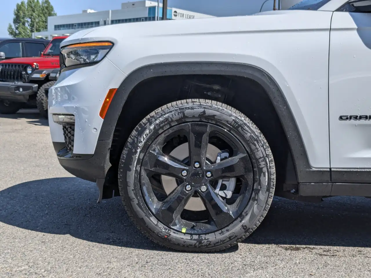 Jeep Grand Cherokee снимка Jeep Grand Cherokee