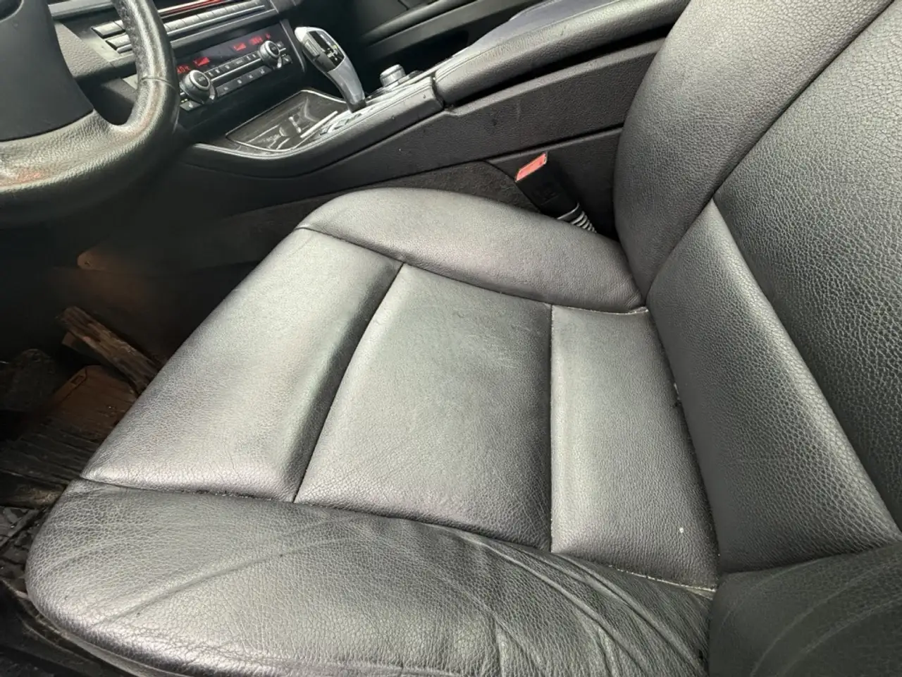 BMW 5 Series fotografie BMW 5 Series