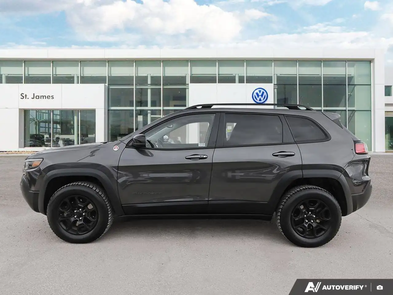 Jeep Cherokee photo Jeep Cherokee