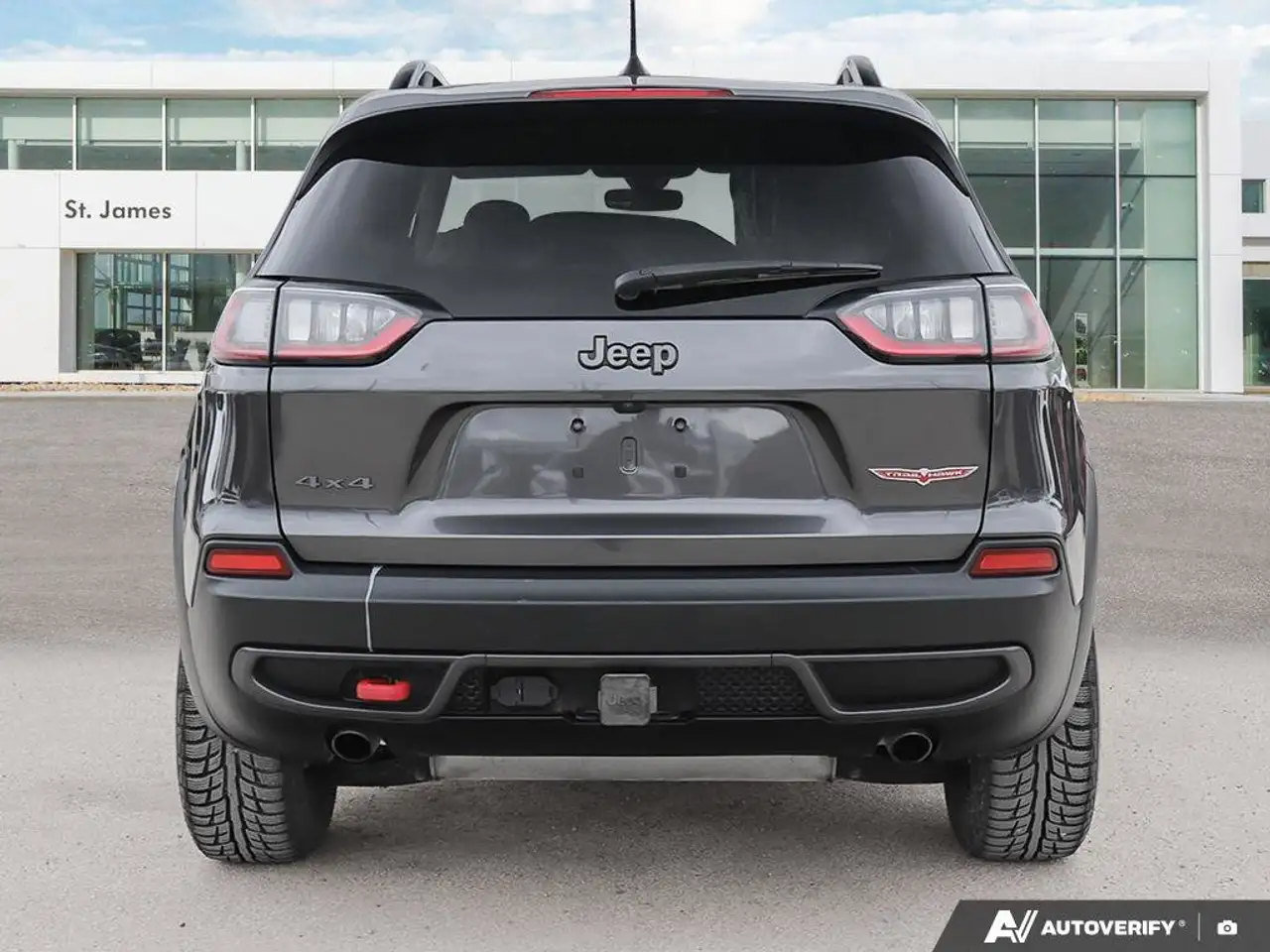 Jeep Cherokee photo Jeep Cherokee