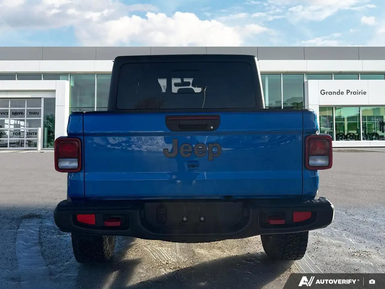 Jeep Gladiator снимка Jeep Gladiator