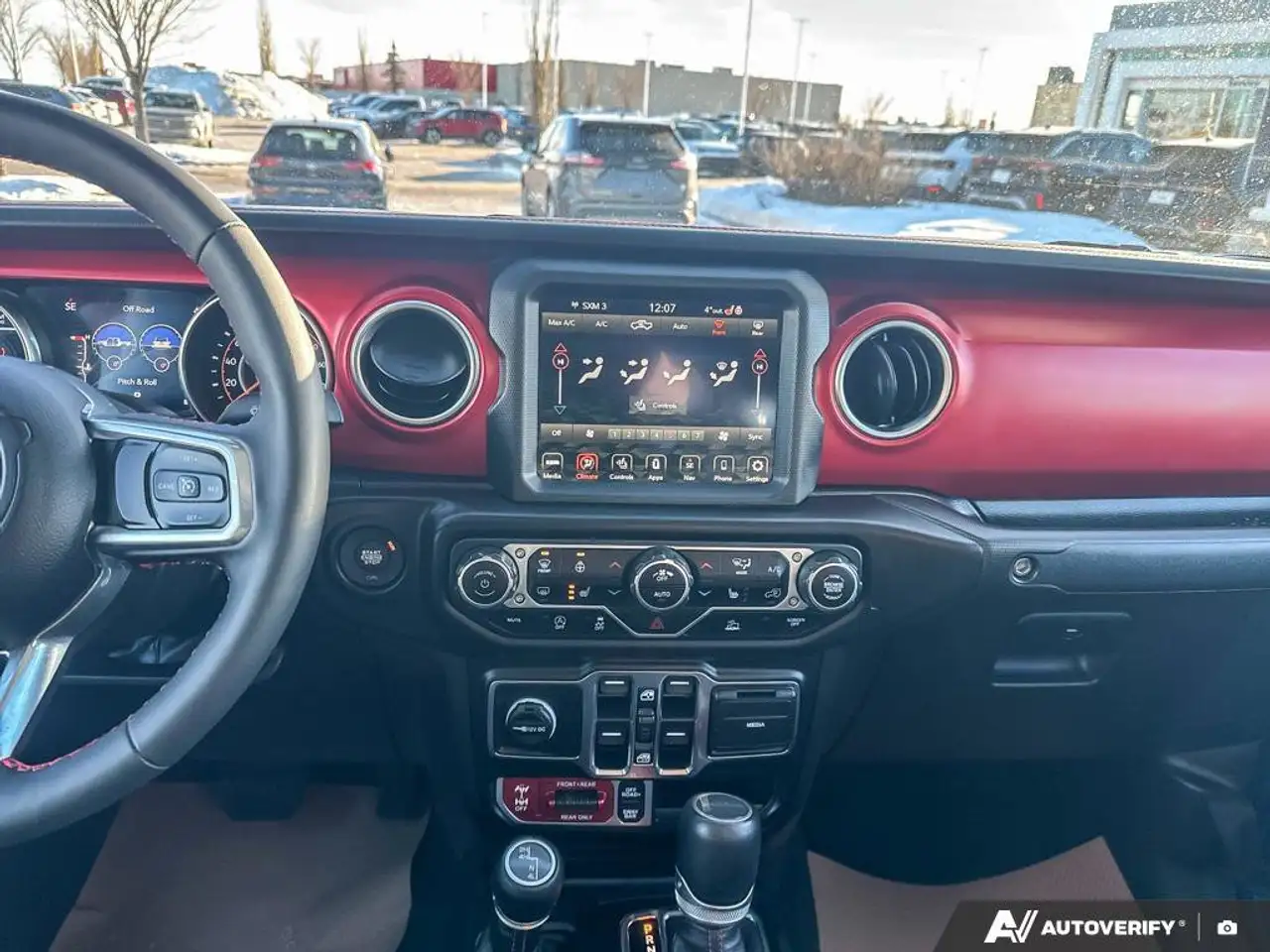 Jeep Gladiator снимка Jeep Gladiator