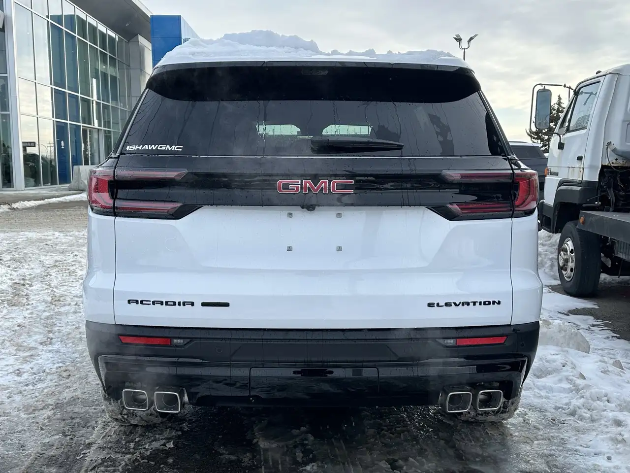 GMC Acadia снимка GMC Acadia