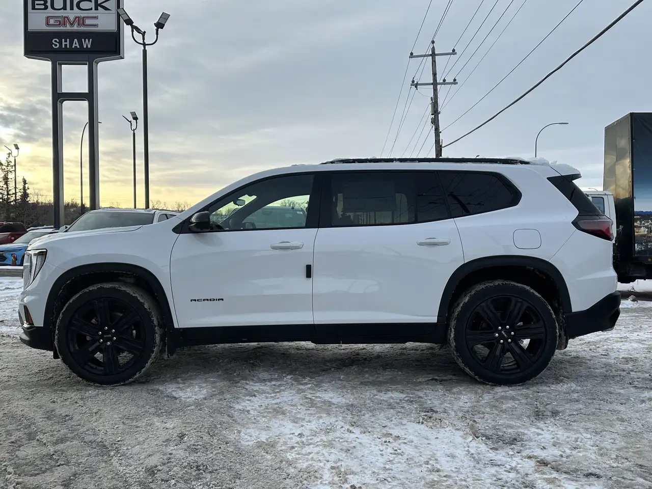 GMC Acadia снимка GMC Acadia