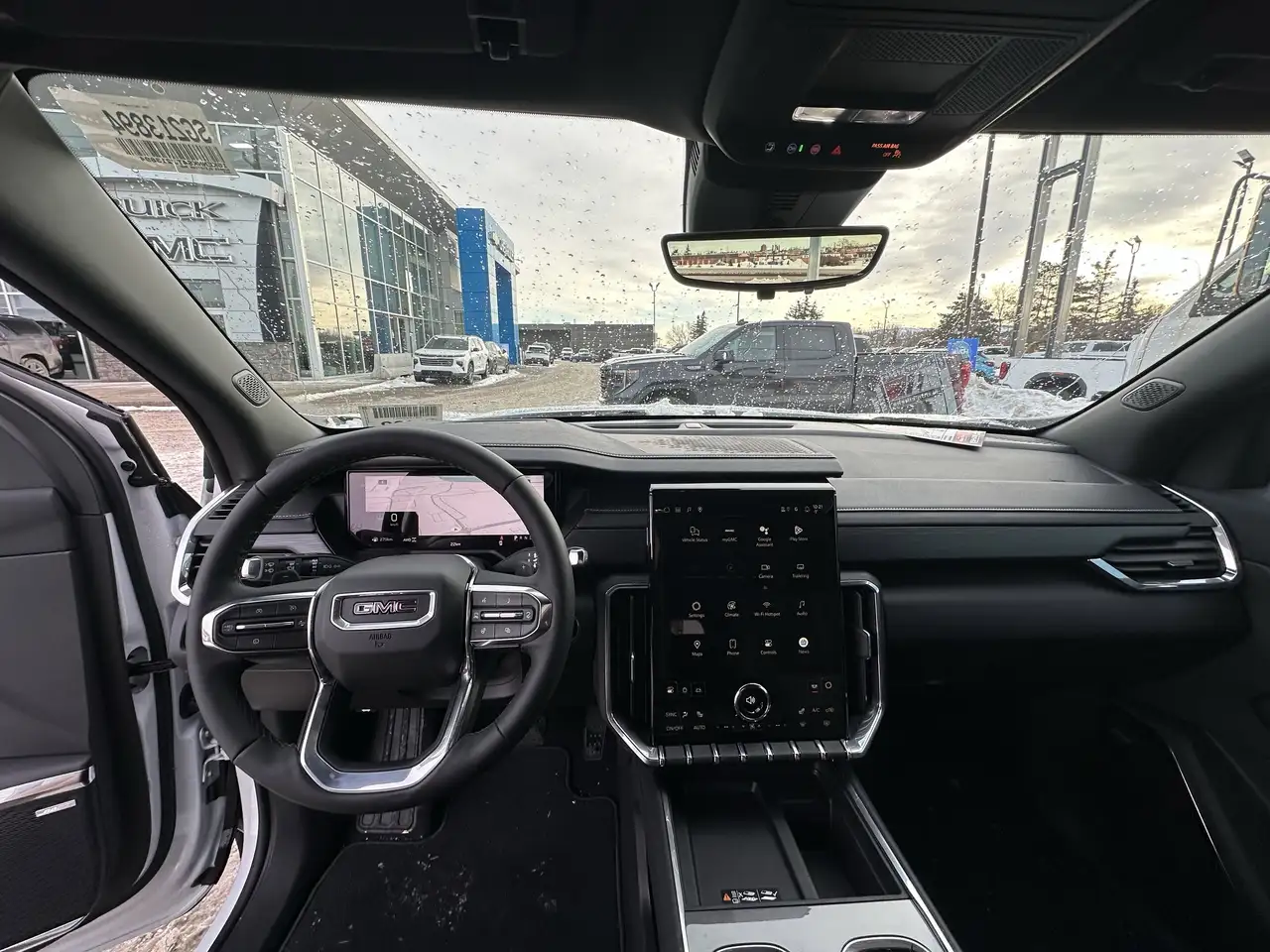 GMC Acadia снимка GMC Acadia