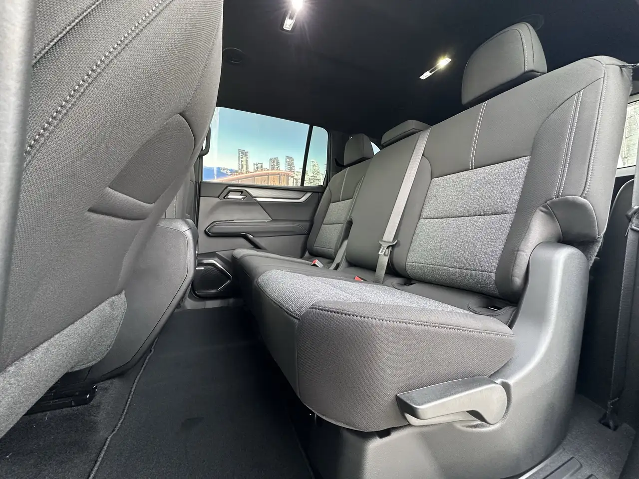 GMC Acadia снимка GMC Acadia