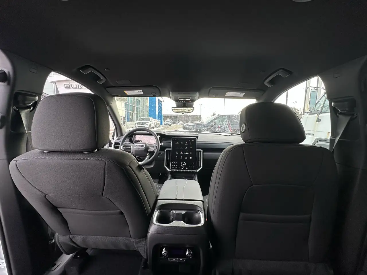 GMC Acadia снимка GMC Acadia