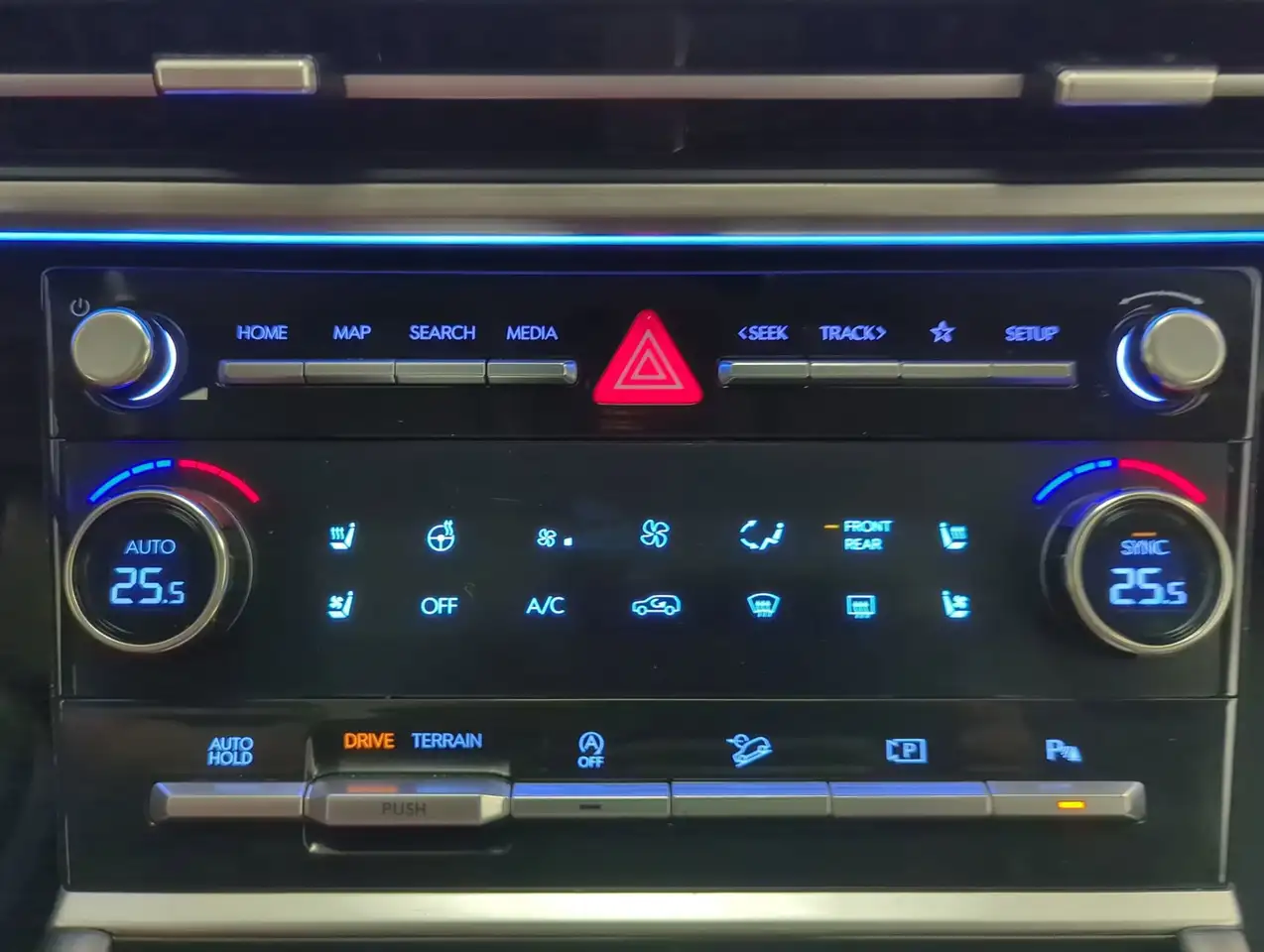 Hyundai SANTA FE снимка Hyundai SANTA FE