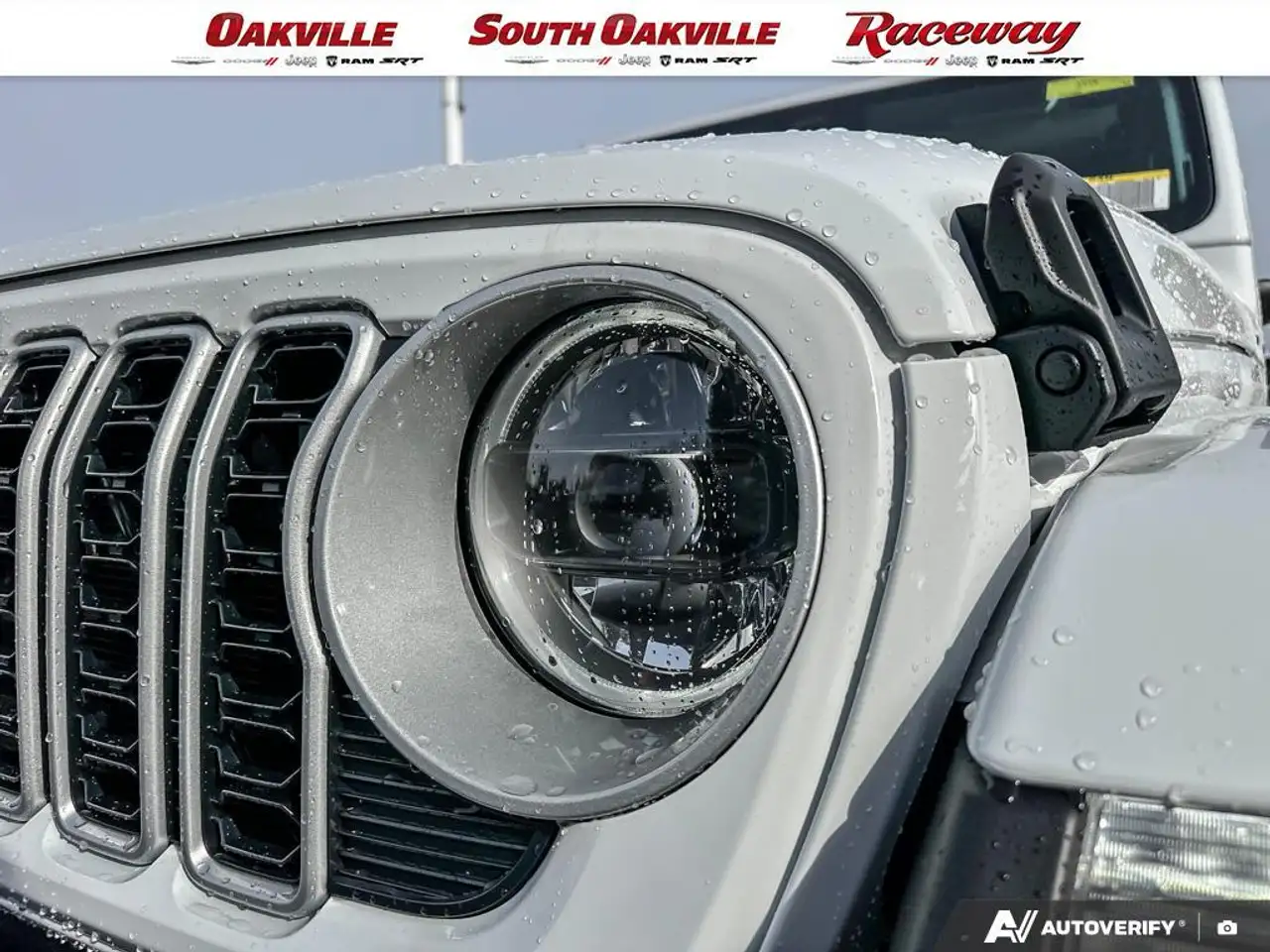 Jeep Wrangler photo Jeep Wrangler