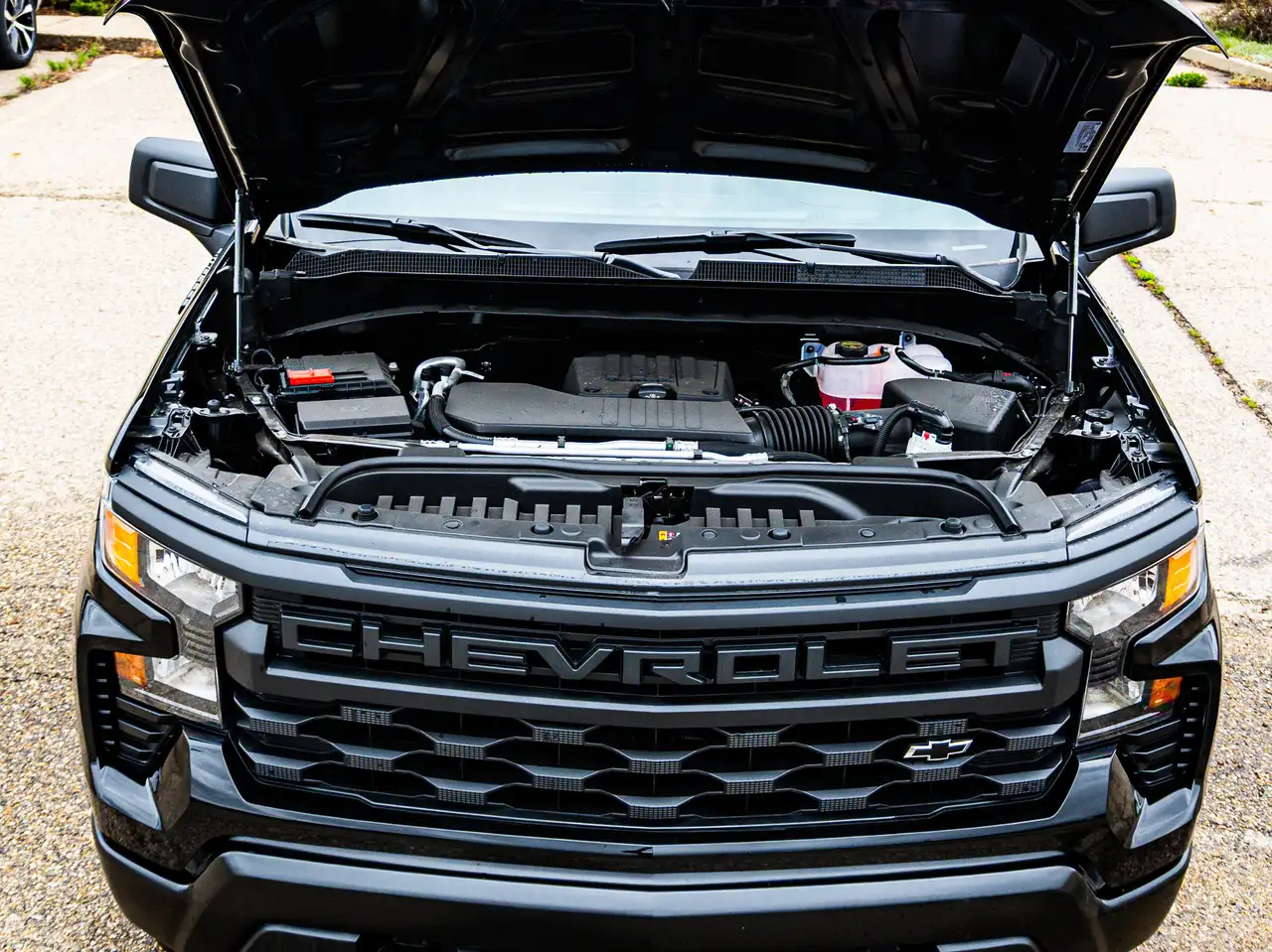 Chevrolet Silverado 1500 снимка Chevrolet Silverado 1500