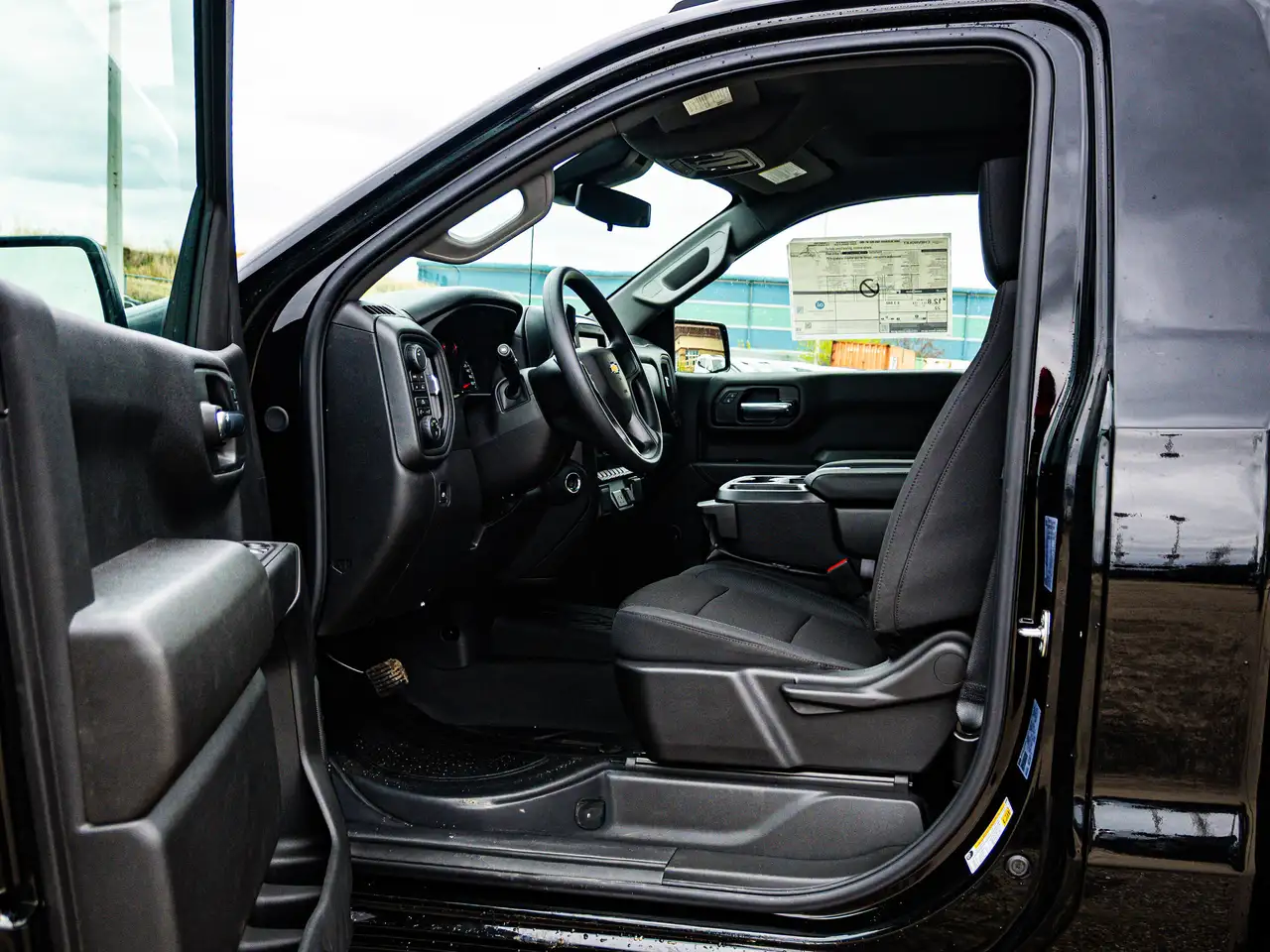 Chevrolet Silverado 1500 снимка Chevrolet Silverado 1500