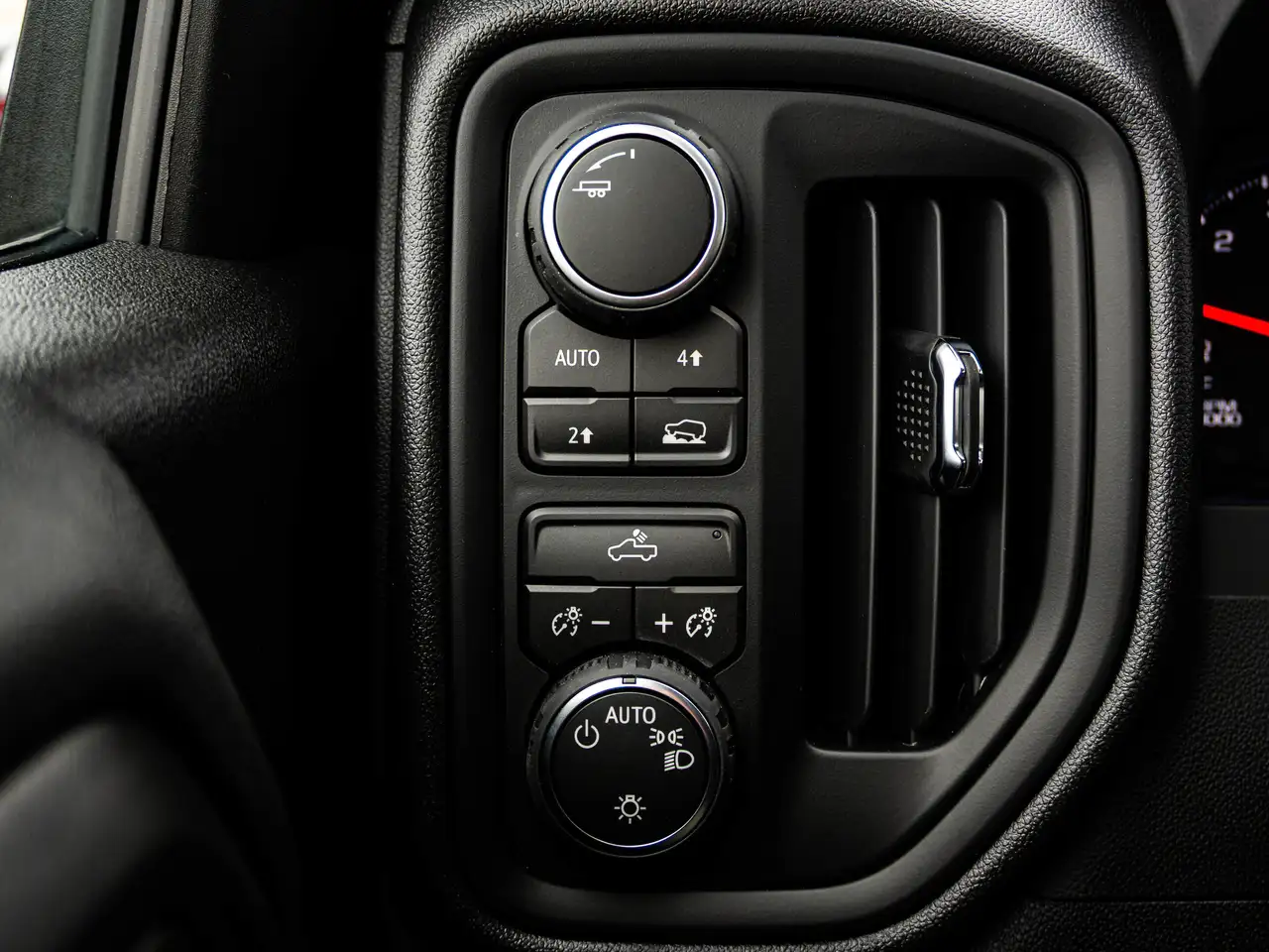 Chevrolet Silverado 1500 снимка Chevrolet Silverado 1500