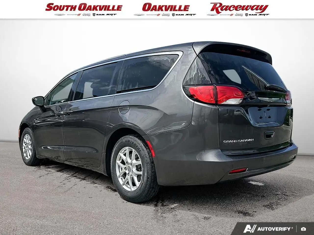 Chrysler Grand Caravan photo Chrysler Grand Caravan