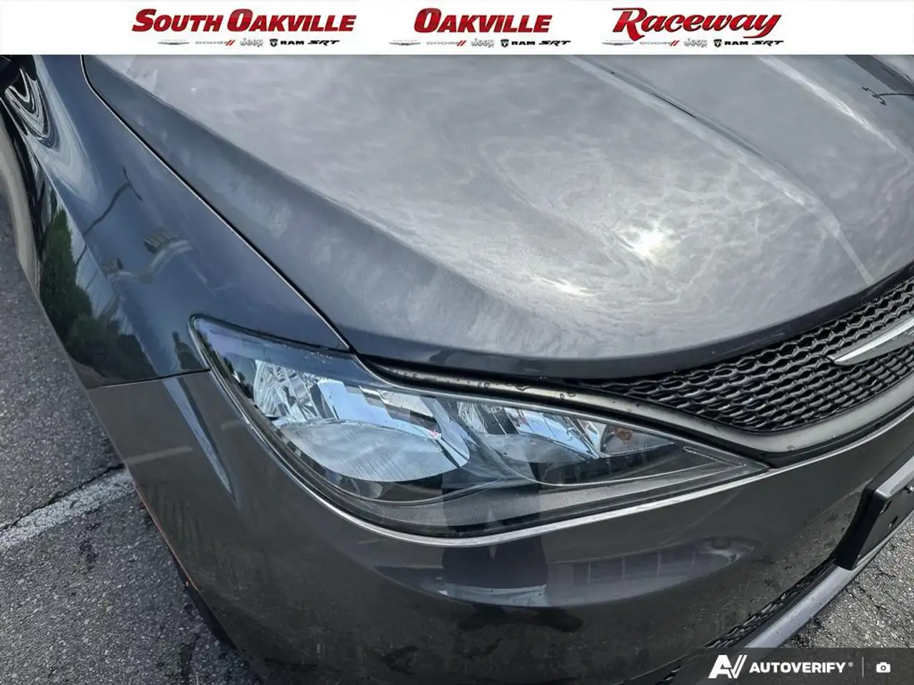 Chrysler Grand Caravan photo Chrysler Grand Caravan