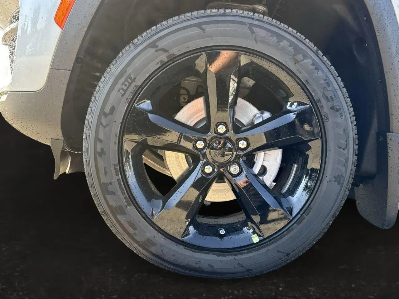 Jeep Grand Cherokee снимка Jeep Grand Cherokee