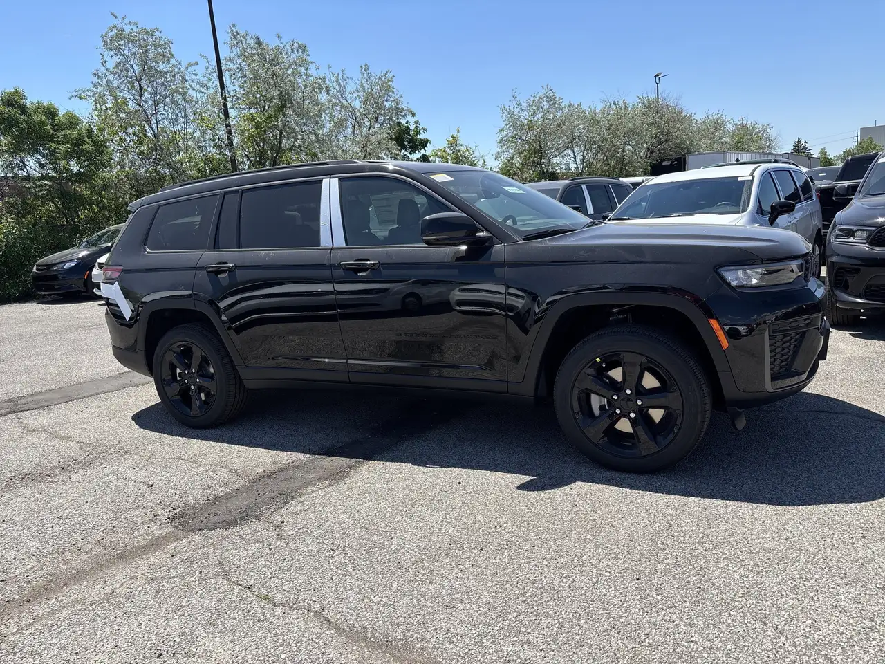 Jeep Grand Cherokee снимка Jeep Grand Cherokee