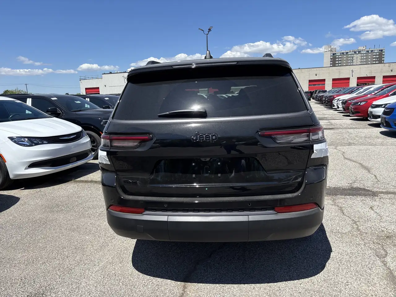 Jeep Grand Cherokee снимка Jeep Grand Cherokee