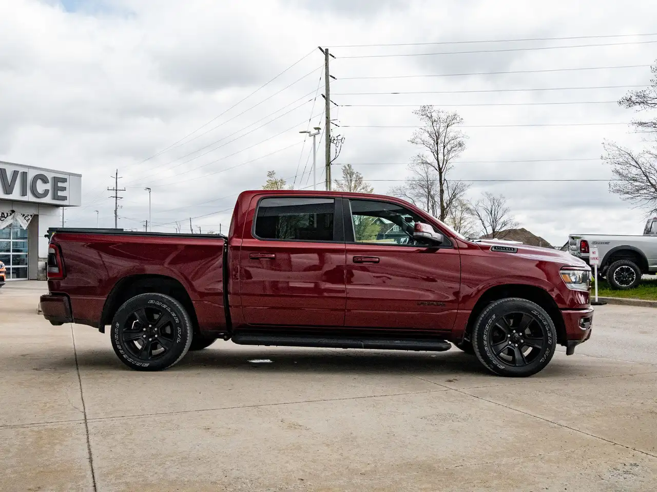 RAM 1500 снимка RAM 1500
