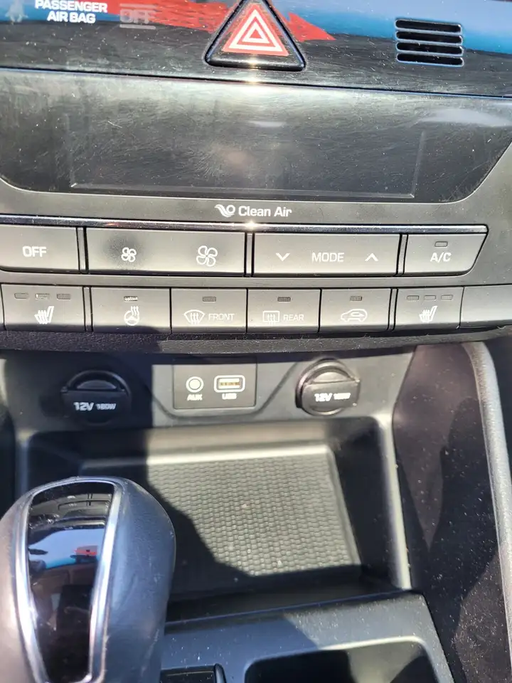 Hyundai TUCSON photo Hyundai TUCSON