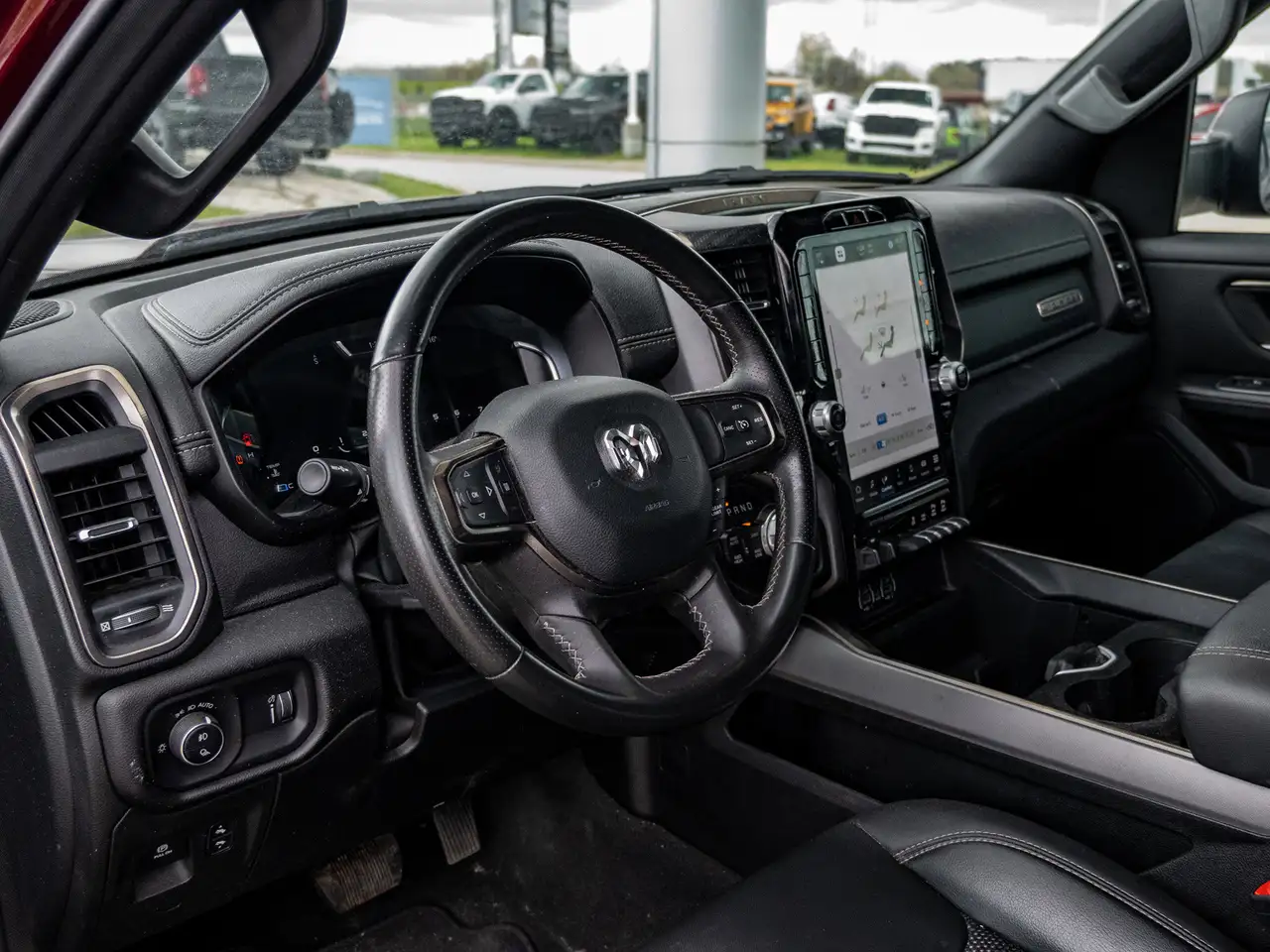 RAM 1500 снимка RAM 1500